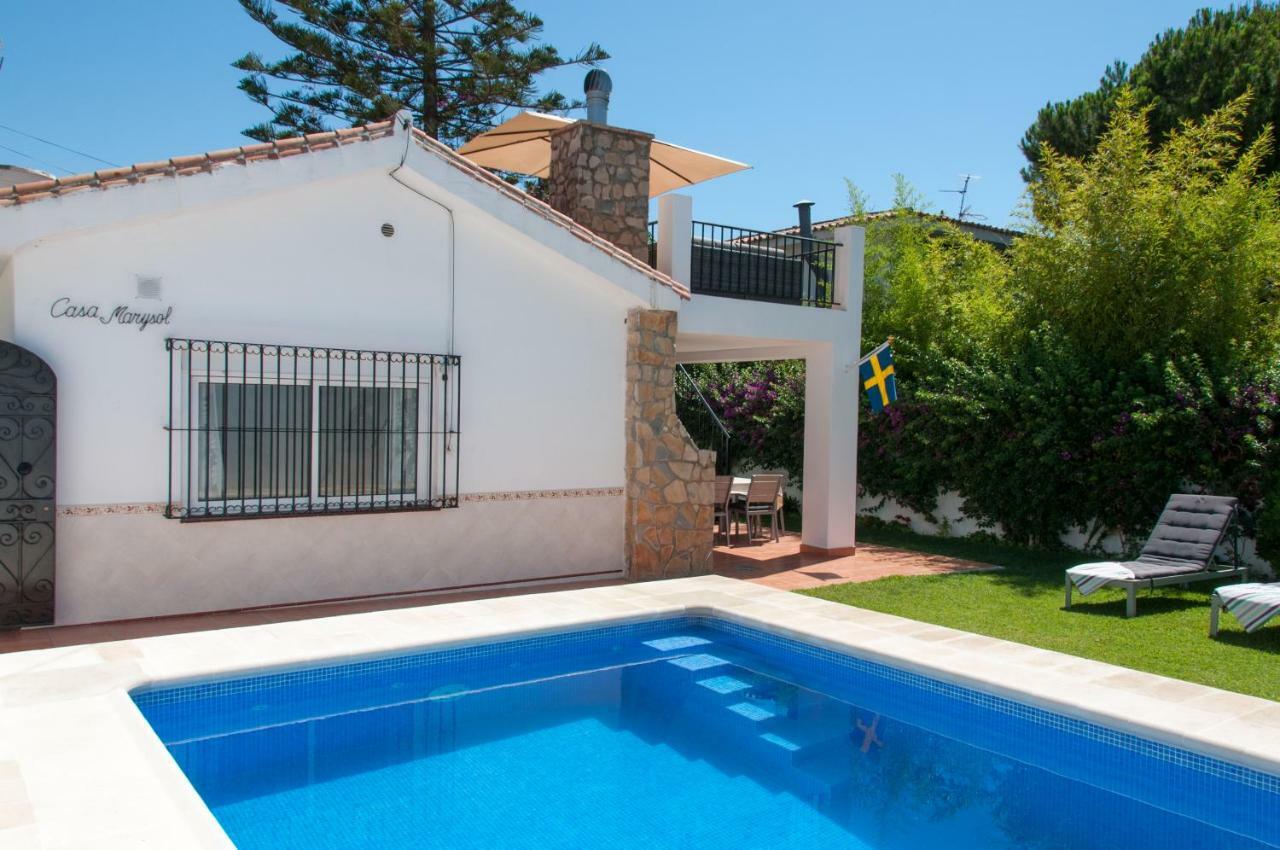 Villa Marysol Sleeps 6 Fuengirola Exterior photo